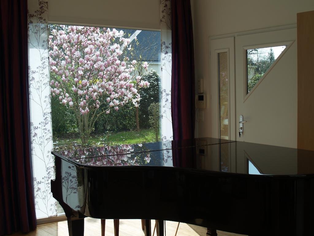 Les Deux Chenes Bed & Breakfast La Chapelle-Sur-Erdre Exterior photo